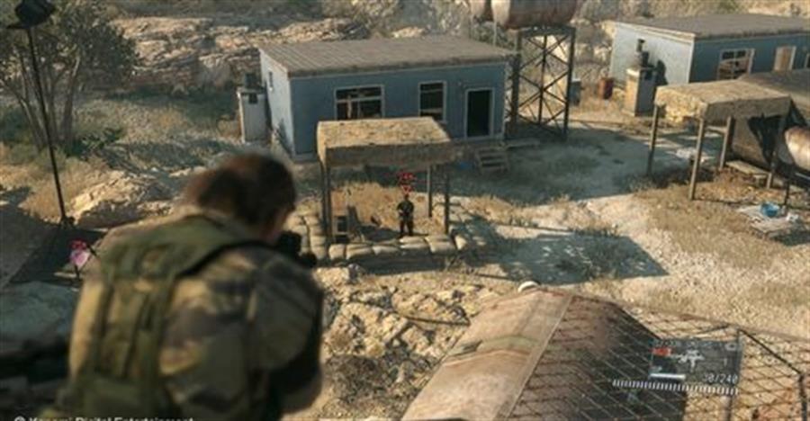 METAL GEAR SOLID V THE DEFINITIVE EXP. PS4 fisico